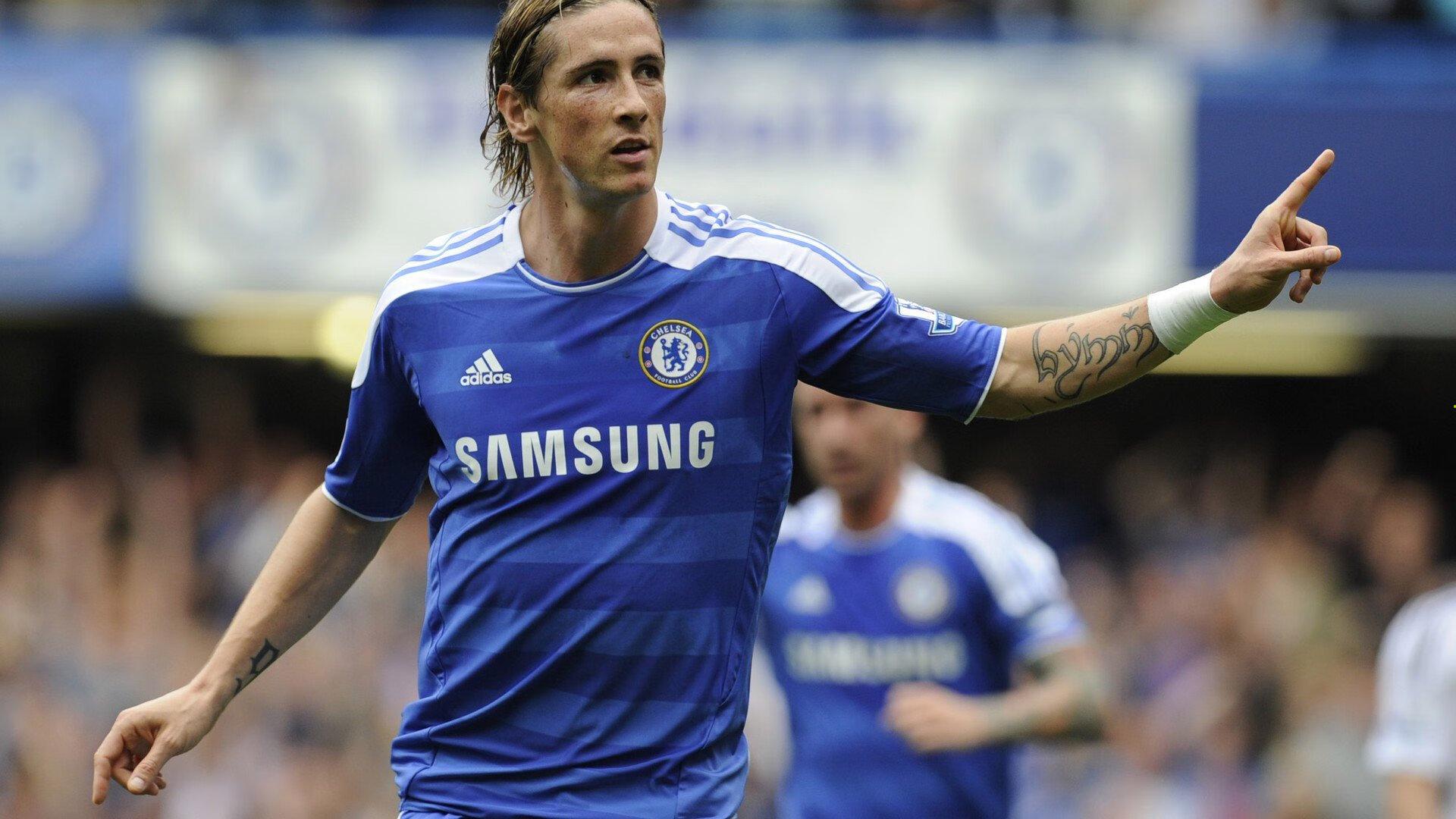 VAR判罚引发巨大争议 关键进球被吹球迷愤怒