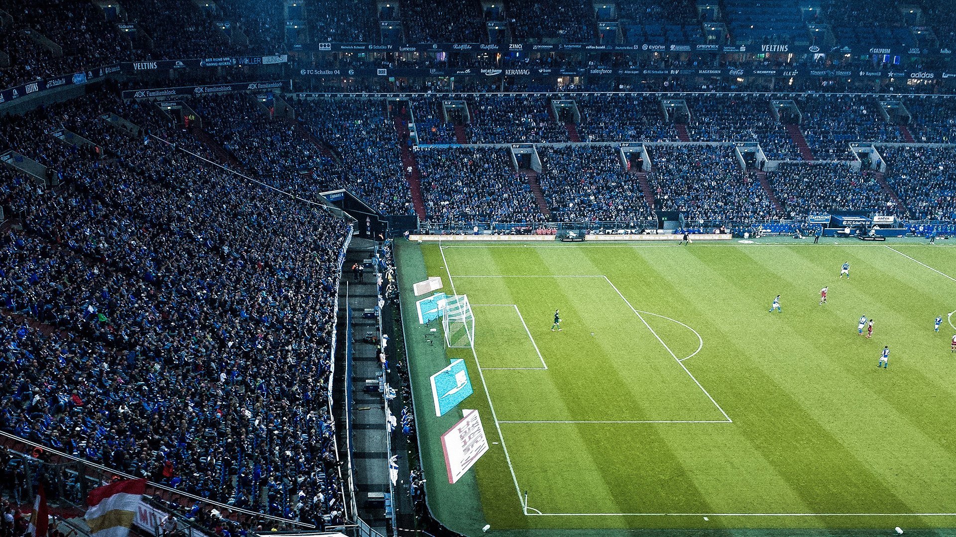 点球大战惊心动魄，蓝鹰绝杀红魔捧杯